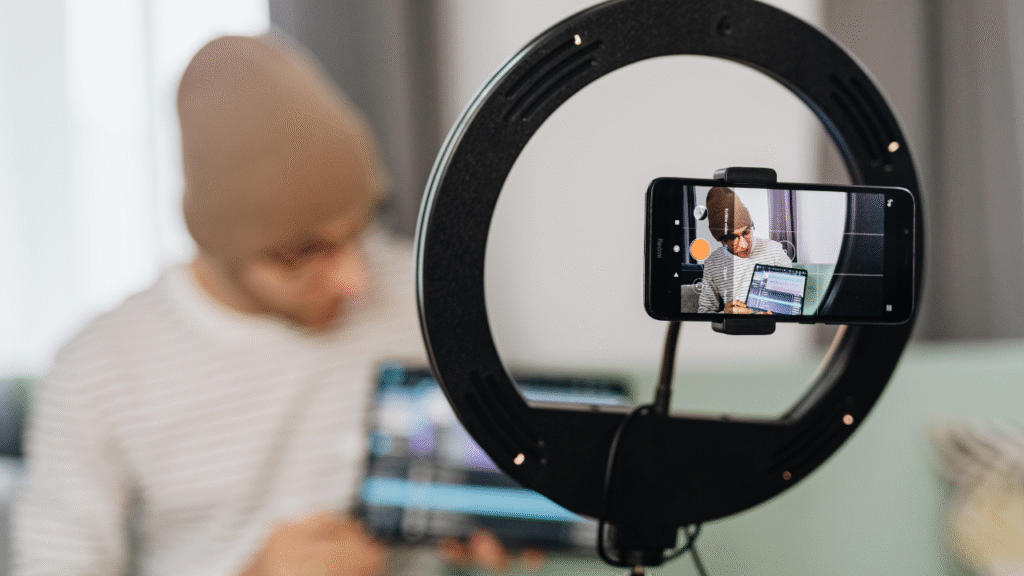 VLOGのテンポを操るカット術