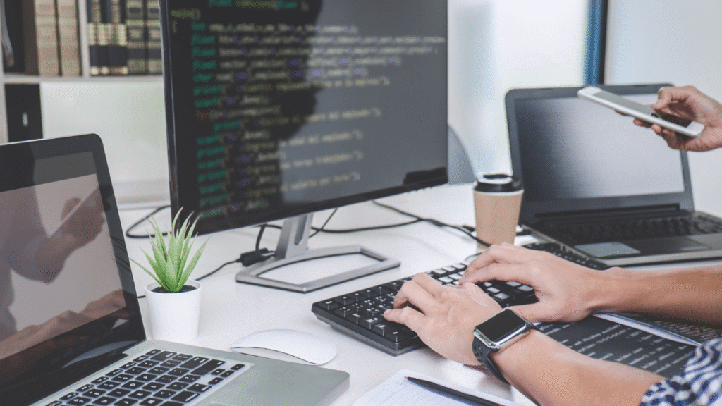 動画編集作業を加速させるハードウェアとソフトウェアの厳選