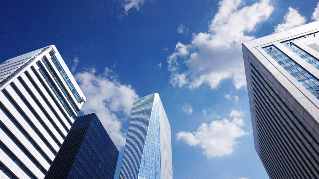 制作会社への動画編集外注費用　相場とメリットデメリット